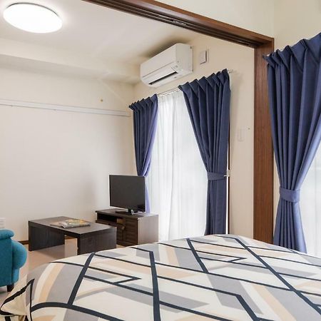 Hotel Mr.Kinjo In Tonoshiro Miyara Exterior photo